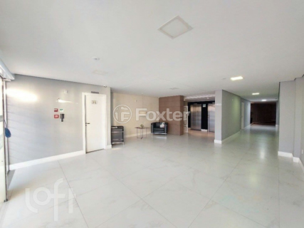 Image 45 - 925660