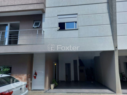 Image 34 - 925817
