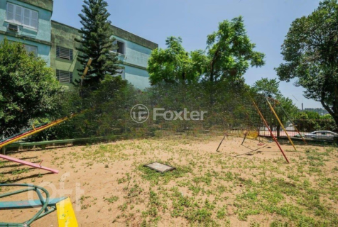 Image 31 - 925990