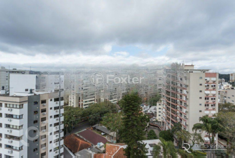 Image 28 - 926002