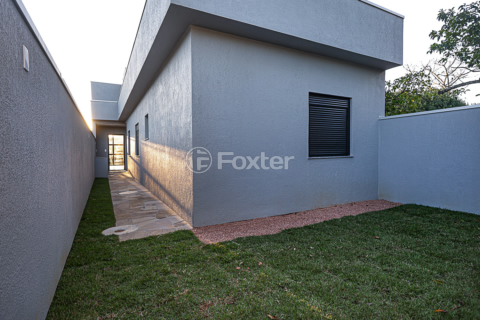 Image 37 - 926526