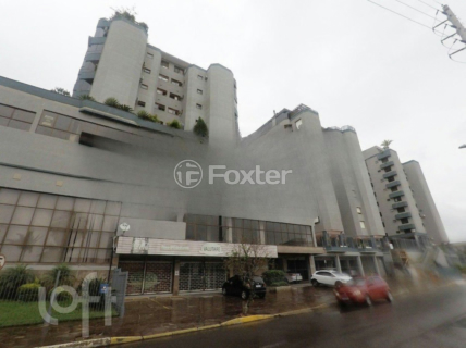 Image 22 - 926667