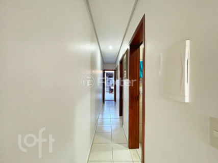 Image 8 - 926708