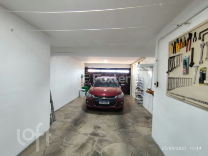 Image 37 - 926741