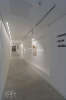Image 29 - 926772