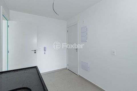 Image 35 - 926773