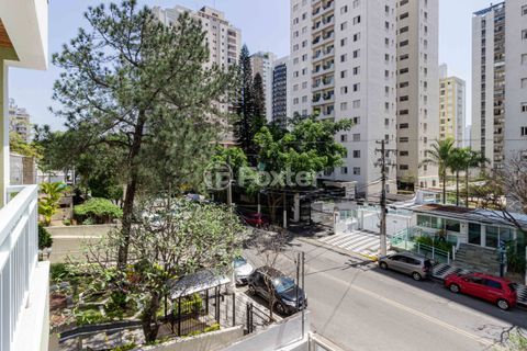 Image 30 - 927470