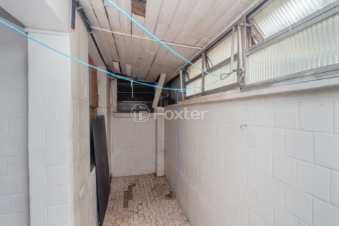 Image 31 - 927596