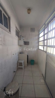 Image 11 - 927637