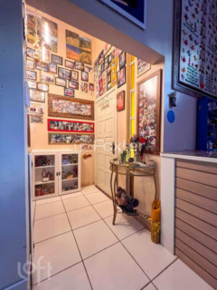 Image 33 - 927778