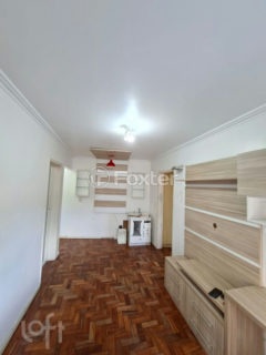 Image 1 - 927847
