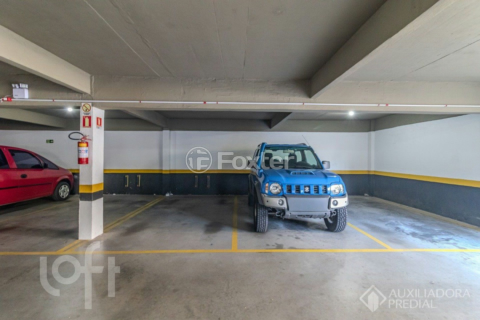 Image 30 - 928416