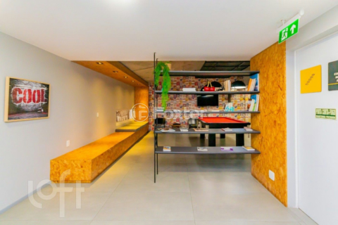 Image 30 - 928537