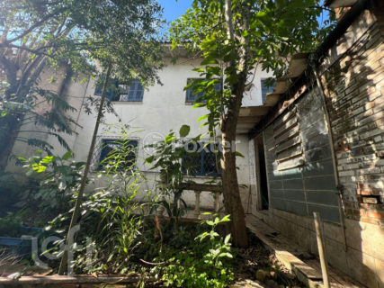 Image 37 - 928540