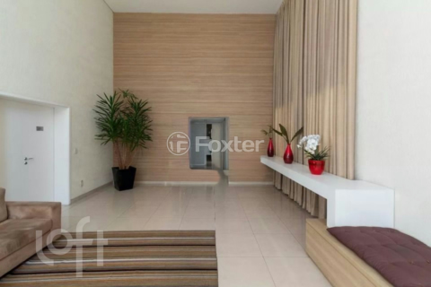 Image 32 - 928628