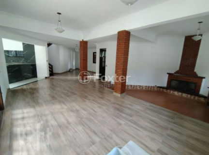 Image 21 - 928913