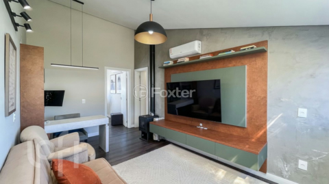 Image 18 - 928983