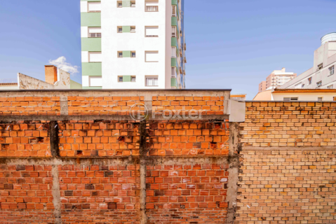 Image 21 - 929029