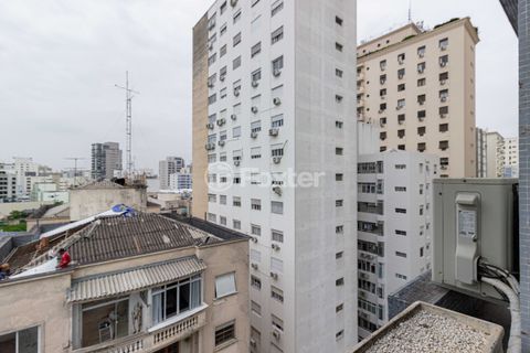 Image 38 - 929445