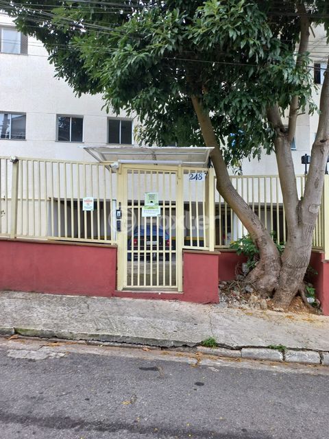 Image 28 - 929517