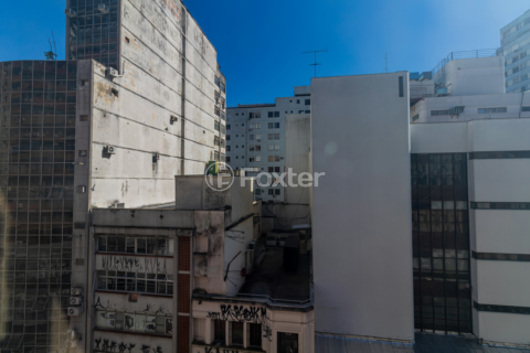 Image 38 - 929642