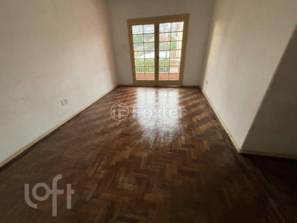 Image 33 - 929750