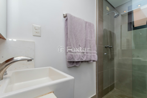 Image 31 - 929754