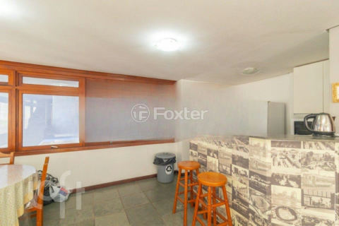 Image 32 - 929797