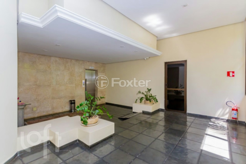 Image 41 - 929835