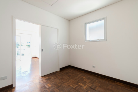 Image 34 - 930374