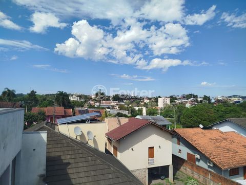 Image 30 - 930552