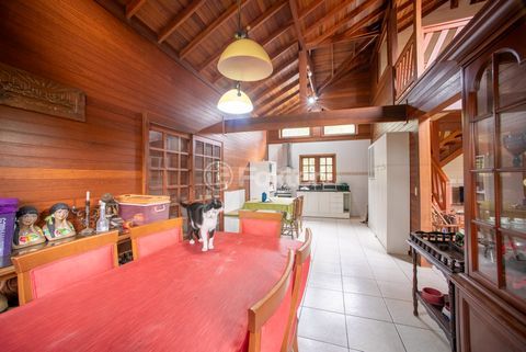 Image 21 - 930887