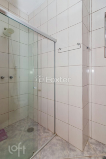 Image 37 - 930907