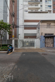 Image 72 - 930908