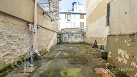 Image 35 - 930931