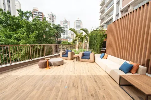 Image 80 - 930996