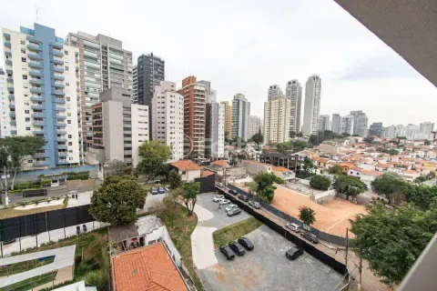 Image 62 - 930996
