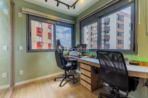 Image 34 - 931018