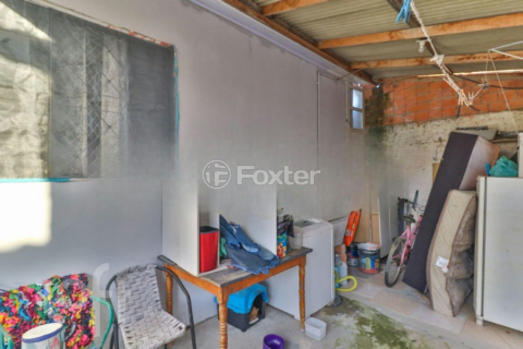 Image 32 - 931886