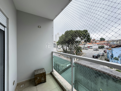 Image 32 - 931912