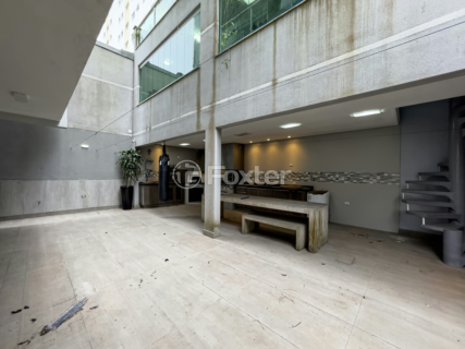 Image 87 - 931912