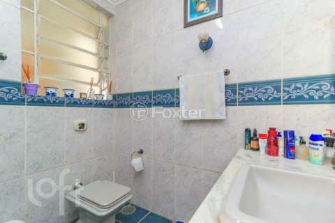 Image 30 - 931924