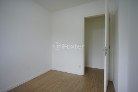 Image 11 - 931977