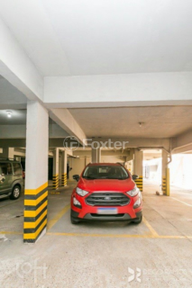 Image 34 - 932135