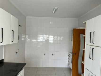 Image 35 - 932283