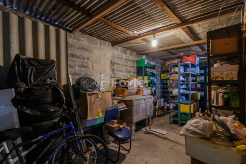 Image 45 - 932371