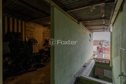 Image 44 - 932371
