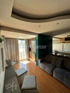Image 47 - 932740