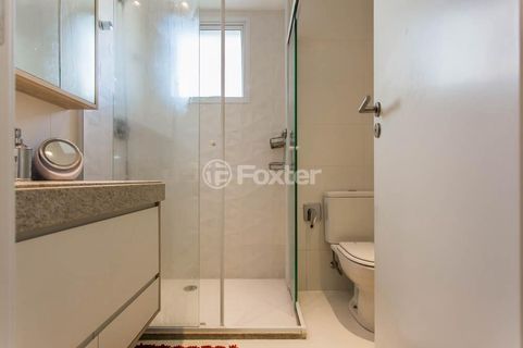 Image 28 - 932827