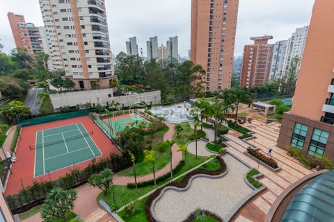 Image 43 - 933185